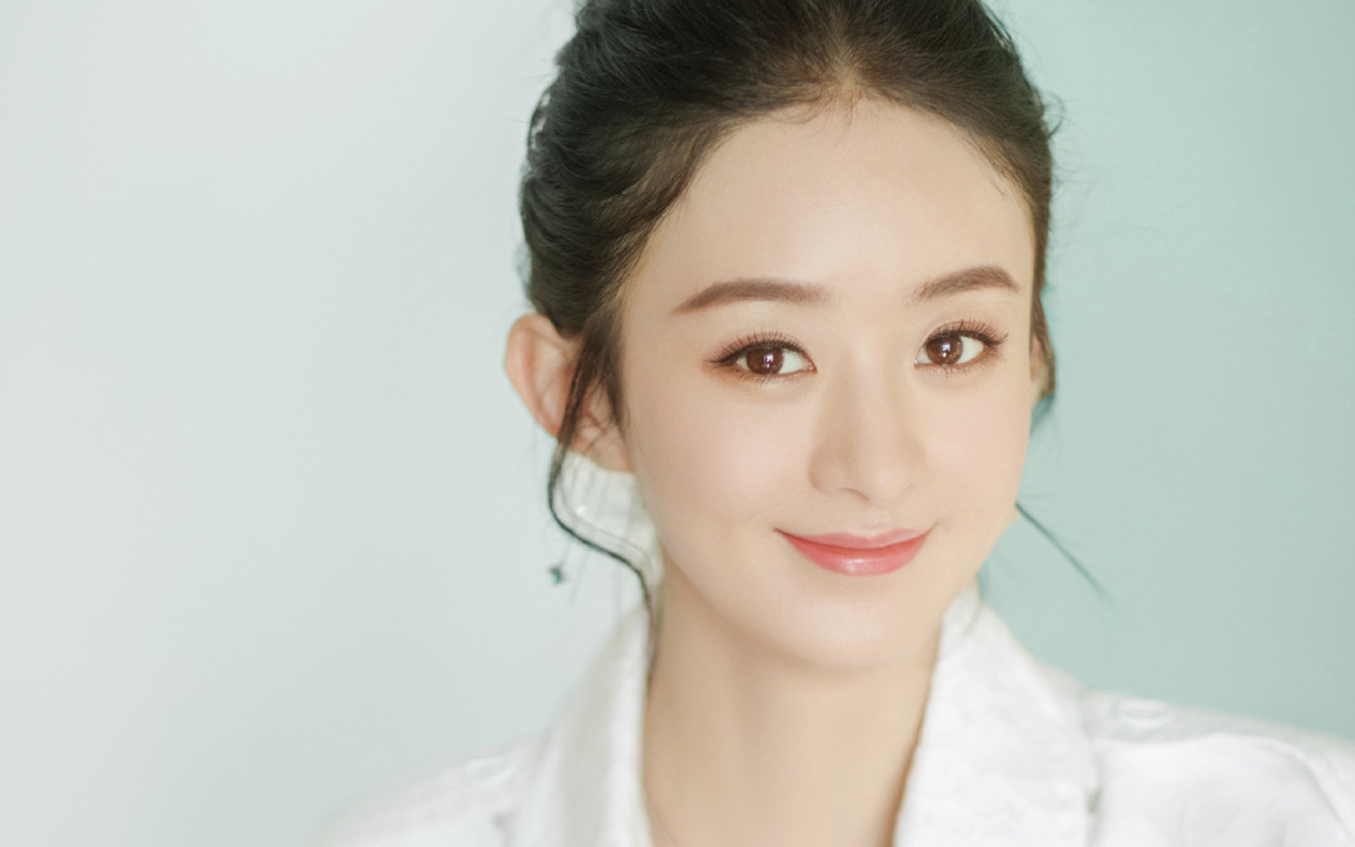 “中国女足在亚洲杯中夺冠，迎来新巅峰”，中国女足亚洲杯冠军